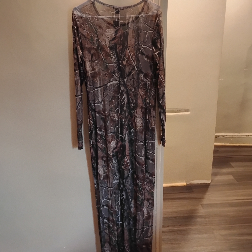 PrettyLittleThing Brown Camouflage Long Sleeve Dress